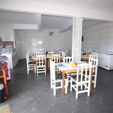 Pousada Praia Da Fortaleza 450 Metros Do Parque Beto Carrero Com Cafe Da Manha Пенья Экстерьер фото
